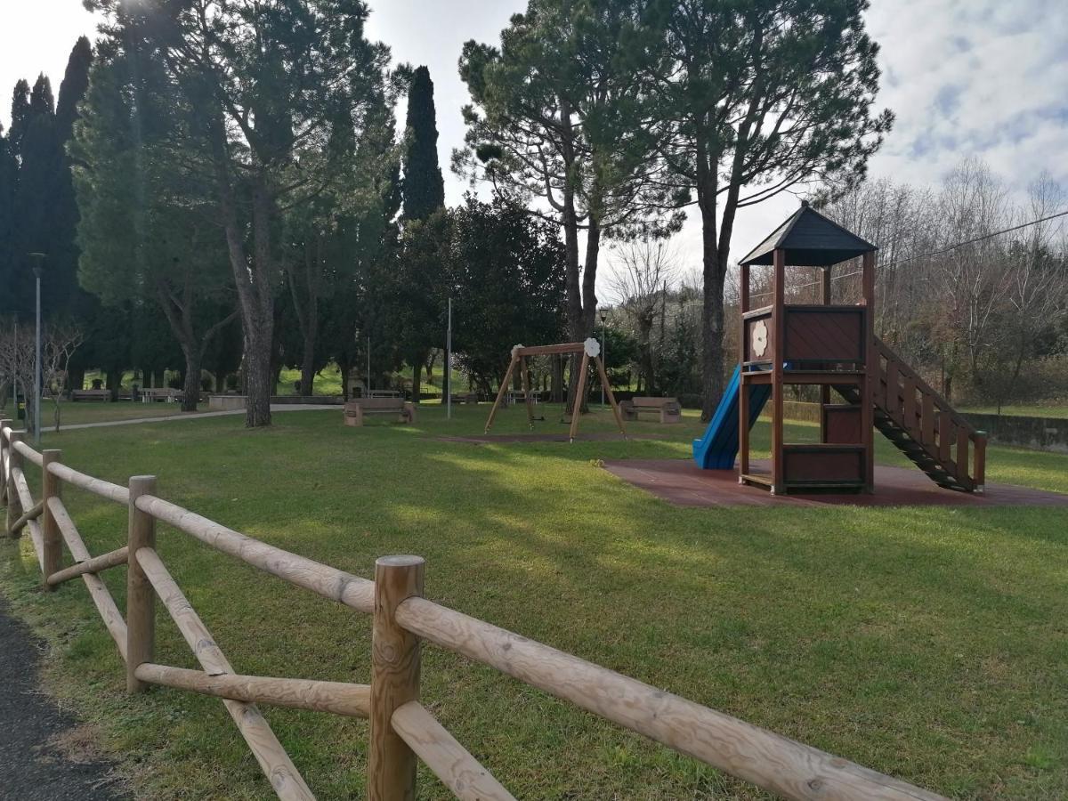 Bilocale Papavero, Magnolia O Girasole San Felice del Benaco Exterior photo